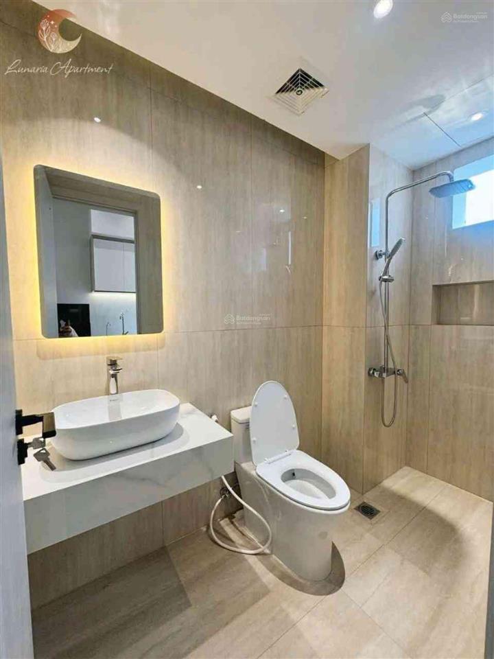 Toà 7 tầng, sát biển phạm văn đồng, dòng tiền 150200tr/tháng.