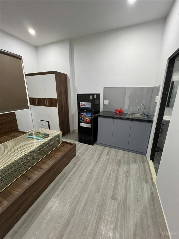 Toà căn hộ 4 tầng lô góc hải châu, dòng tiền 77tr/tháng.