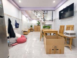 Chủ cần bán gấp, nhà hoàng hoa thám, bình thạnh, 36m2, 4 tầng, giá tốt 4.6 tỷ