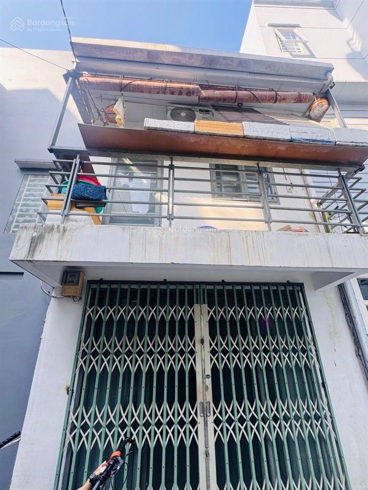 2.7 tỷ nhà hoàng hoa thám, hẻm 4m, giáp phú nhuận