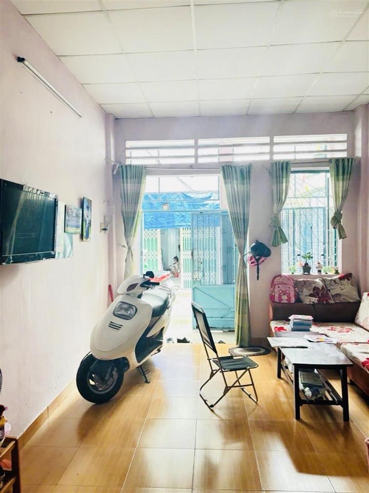 34m2 chỉ có 3.2tỷ cách 1 căn ra mặt tiền nơ trang long