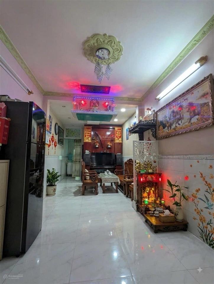 Bán gấp nhà 50m2 chỉ 5 tỷ  hẻm xe tải 6m phan văn trị, bình thạnh