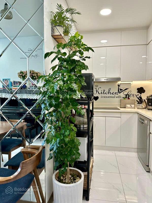 Bán căn hộ vinhomes central park giá rẻ nhất 3,5 tỷ, view thành phố, 52m2