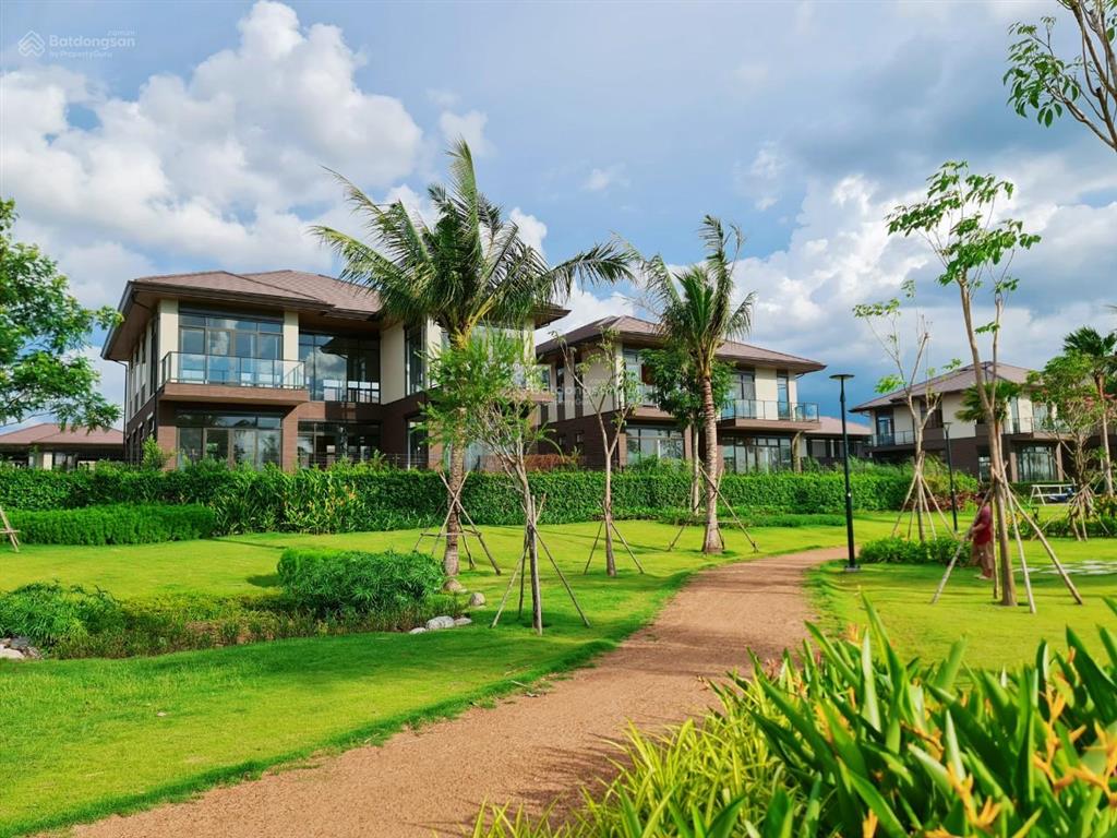 Bán dinh thự ven sông the aqua waterpoint, 552m2 giá chỉ 30 tỷ tốt nhất thị trường