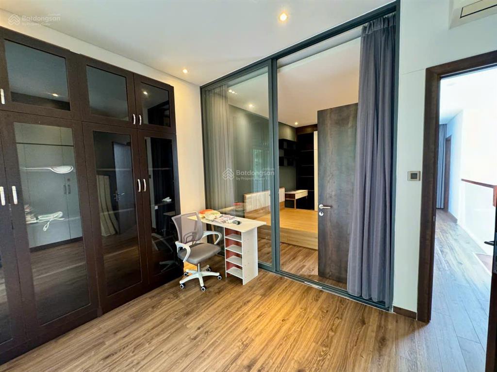 Cho thuê nhà phố bt khu compound palm residence 6x17m nội thất hiện đại giá phải chăng