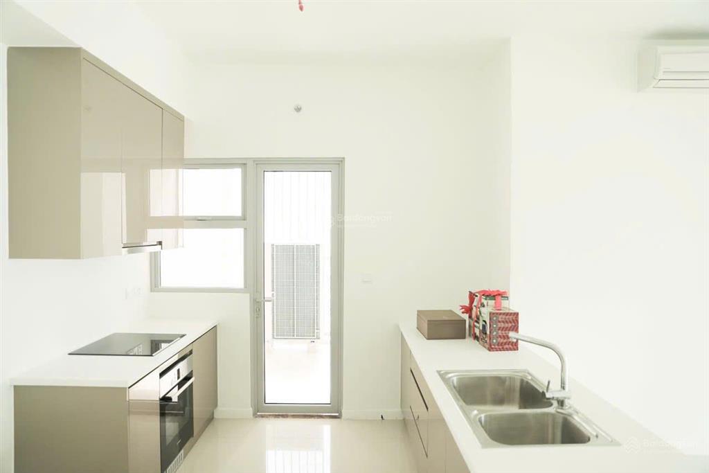 Cho thuê ch the estella, 104m, 2pn, nội thất cơ bản. giá 26 triệu/tháng, ban công dài, view thoáng