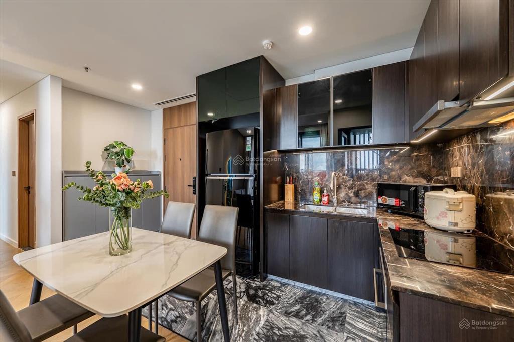 Bán căn hộ chung cư đẹp tại topaz garden, q,tân phú, dt 70m2, 2pn/2wc, giá 1 tỷ 700 shr!