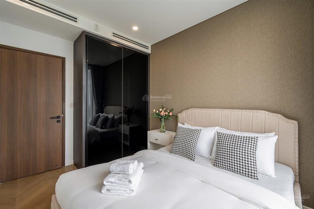 Bán căn hộ chung cư đẹp tại topaz garden, q,tân phú, dt 70m2, 2pn/2wc, giá 1 tỷ 700 shr!