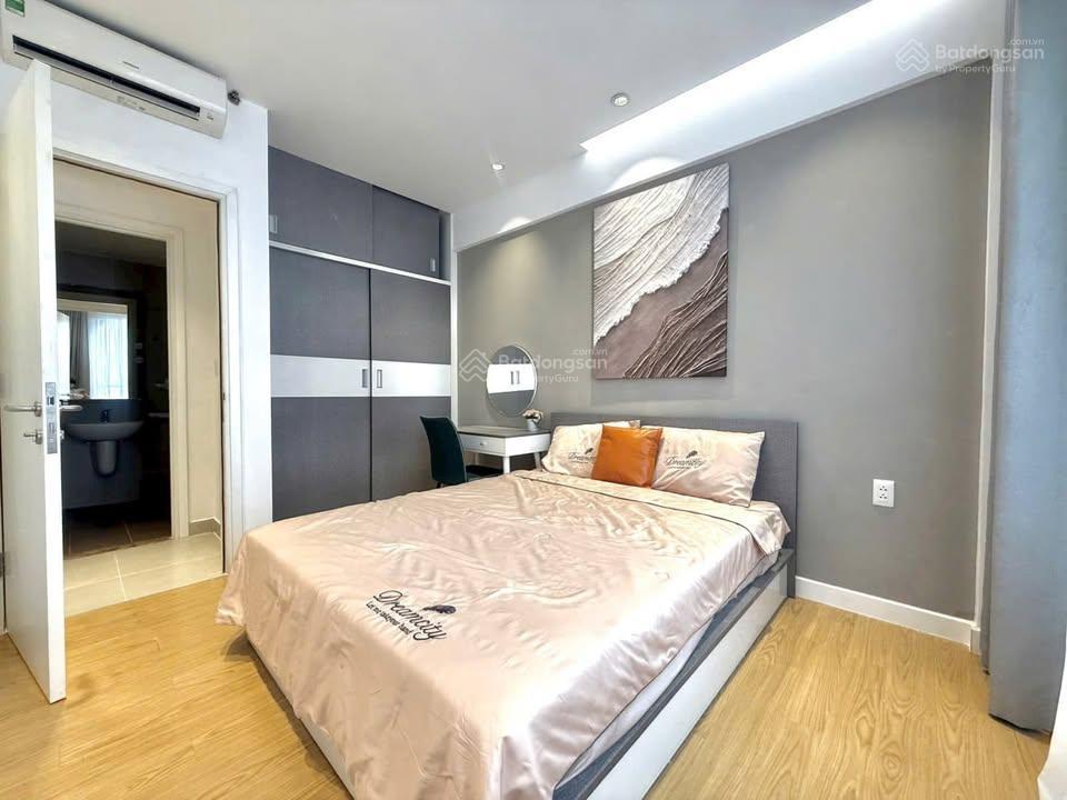 Sở hữu ngay view thoáng green river, q.8, dt 65m2, 2pn/2wc, fullnt, giá 1 tỷ 780 , shr!