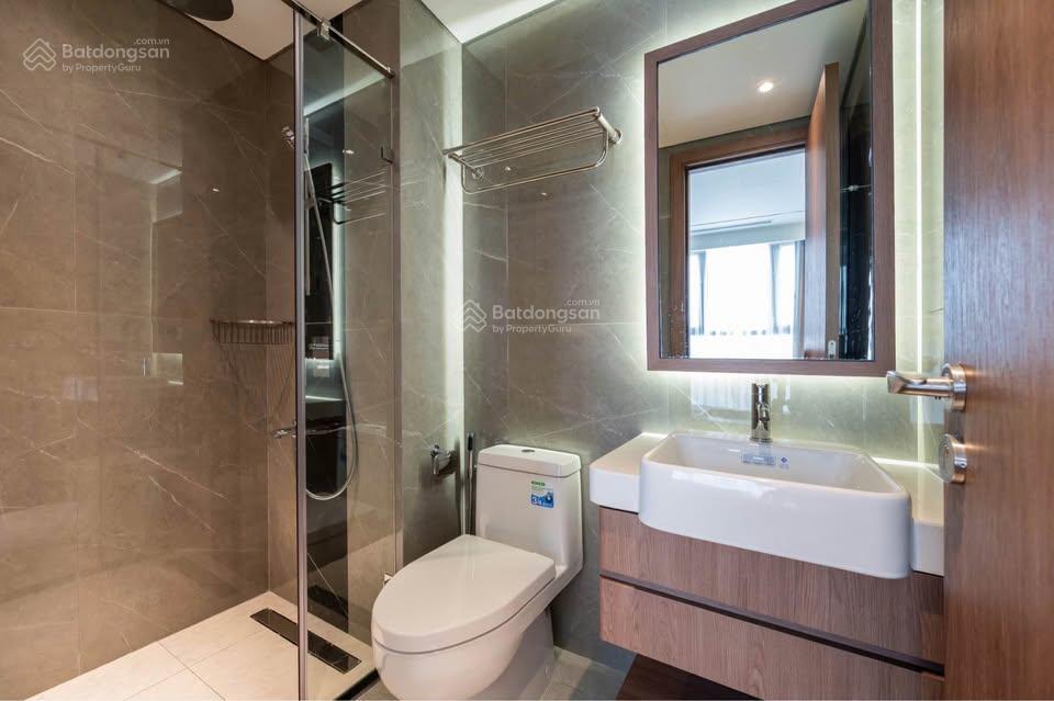 Bán chính chủ ch conic riverside q8, dt 65.5m2, 2pn/2wc, full nt, shr!
