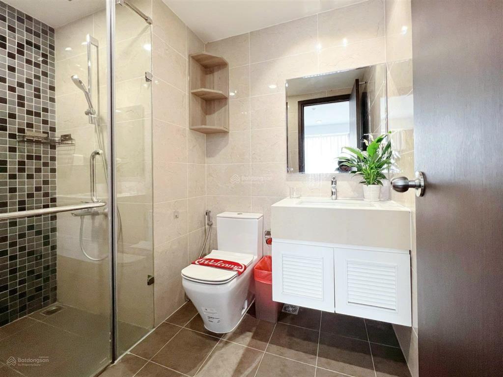 Bán căn hộ đẹp cc topaz city, q.8, dt 74m2, 2pn/2wc, fullnt, shr!