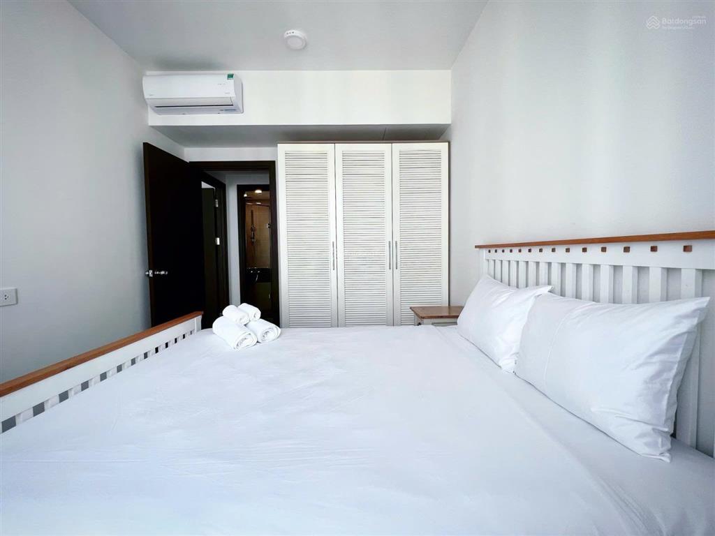 Bán căn hộ đẹp cc topaz city, q.8, dt 74m2, 2pn/2wc, fullnt, shr!