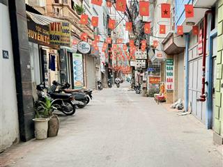 Lê đức thọ  5 tầng dân xây  30m ra ô tô  cực gần phố 50m  chỉ 9.x tỷ