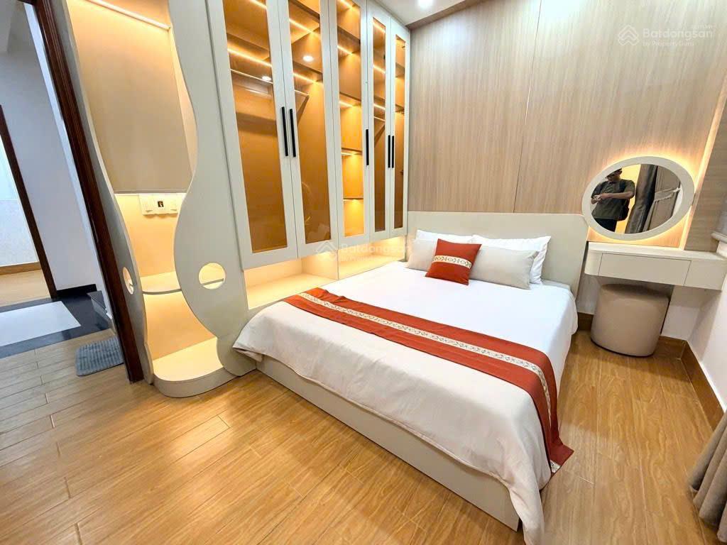 Nhà đẹp 5 tầng  hxh phan văn trị, p10, gò vấp  ngay cityland | 8.6 tỷ tl