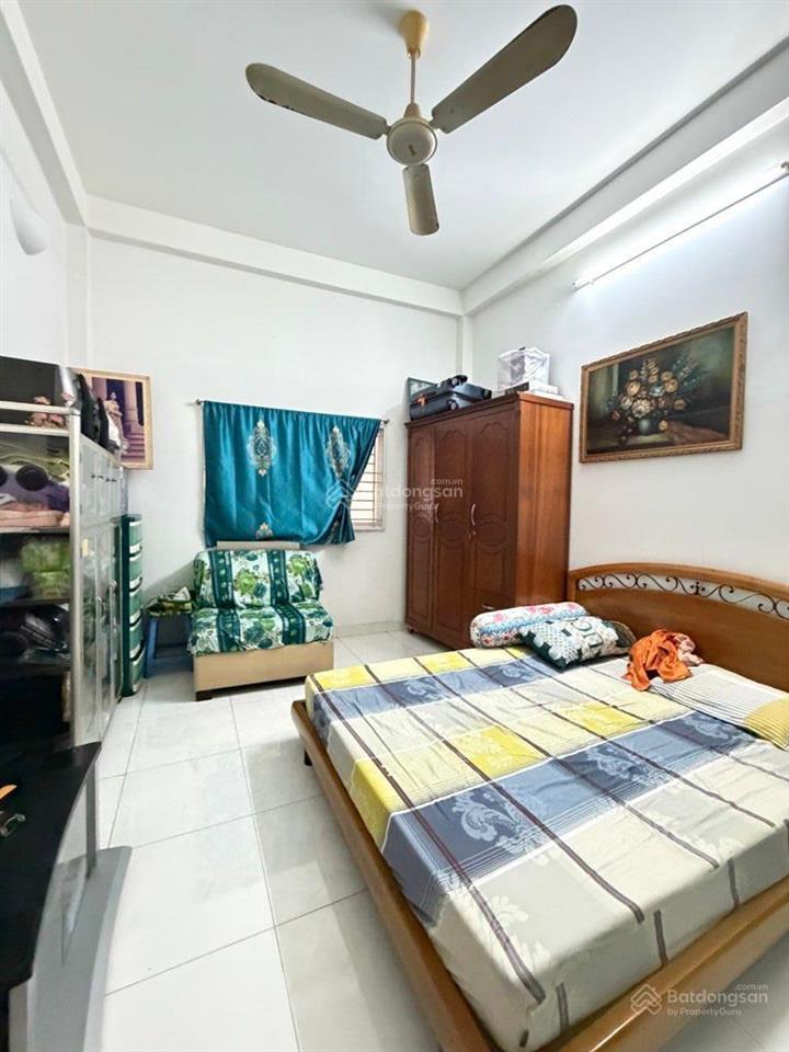 Bán nhà gần bv 175  3 tầng  59m2  giá 6.4 tỷ (tl)