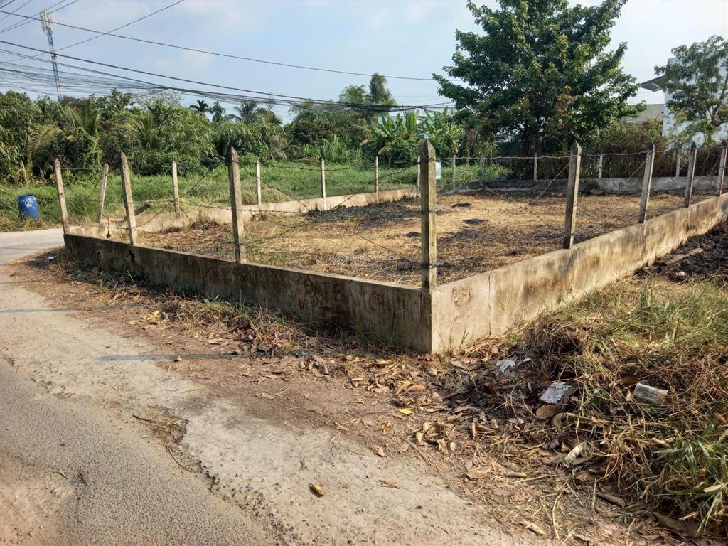 Đất thổ cư 256m² góc 02 mặt tiền đường xe tải  đất khu dân cư  xây dựng ngay