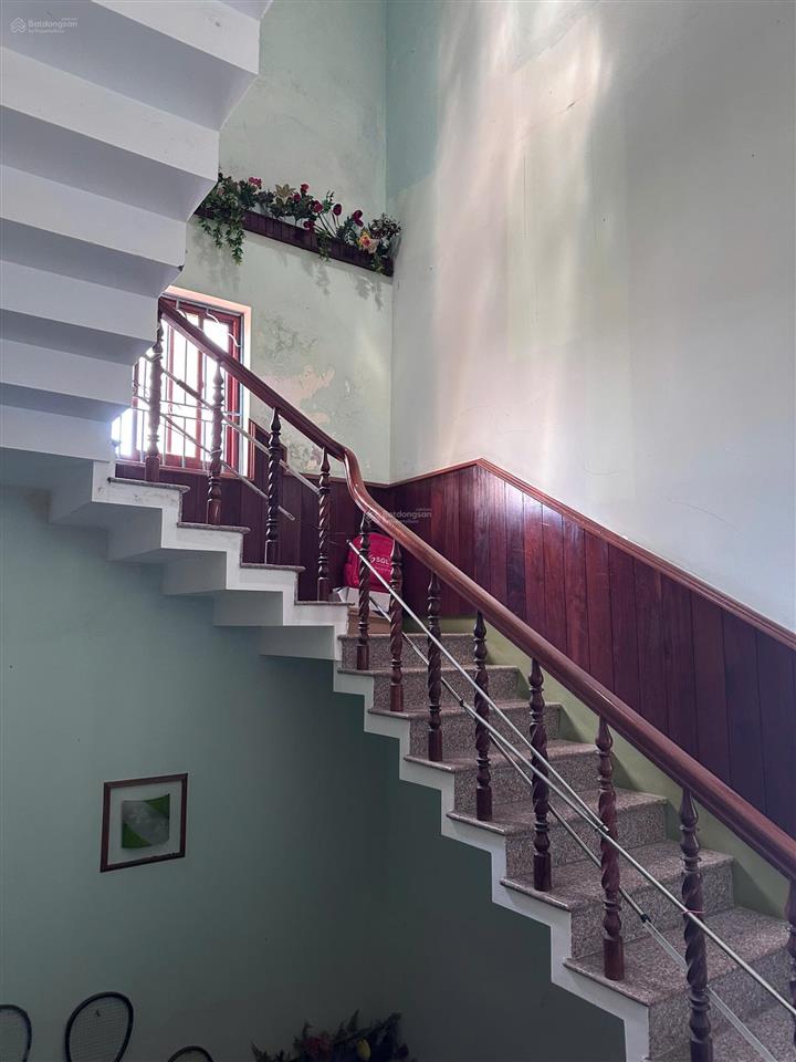 Chính chủ bán nhà mặt tiền trung tâm quy nhơn 98m2 vị trí siêu đẹp