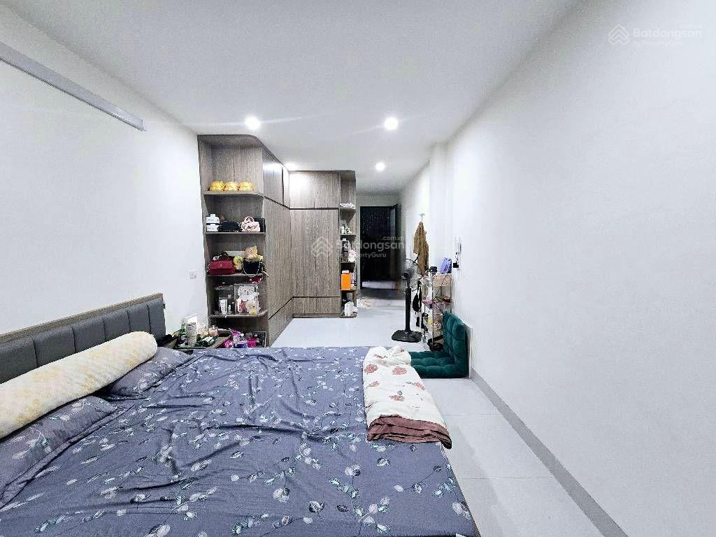 Bán nhà mặt phố thanh bình hà đông kinh doanh đỉnh.
dt 38m2  5 tầng 16,08 tỷ