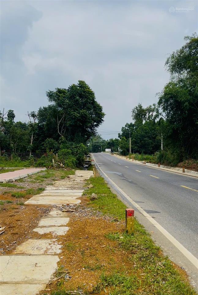 Chính chủ cần bán 200m2 đất mặt đường hồ chí minh mặt tiền đất gần 6m giá hơn 1 tỷ  0987 383 ***