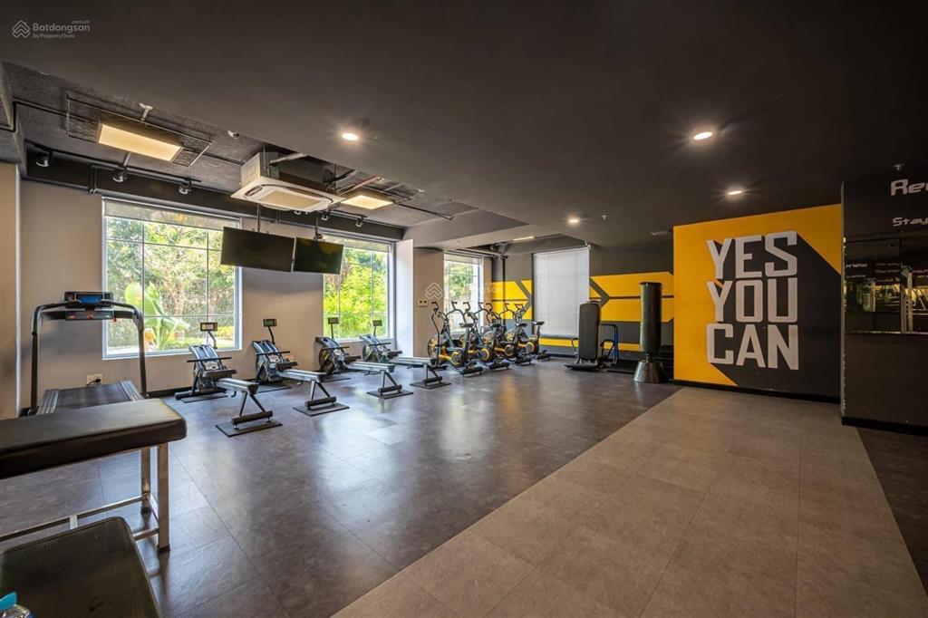 Căn hộ mới siêu rộng ngay ufm, kcx full nội thất