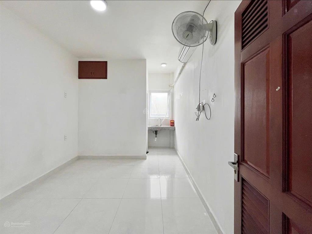 Khai trương phòng mới ngay lotte quận 7 3p qua tdtu