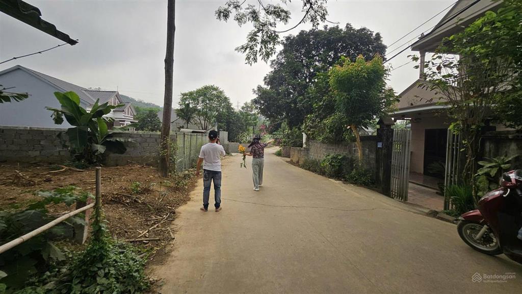 Chính chủ bán nhanh lô đất tt lương sơn chỉ hơn 800tr