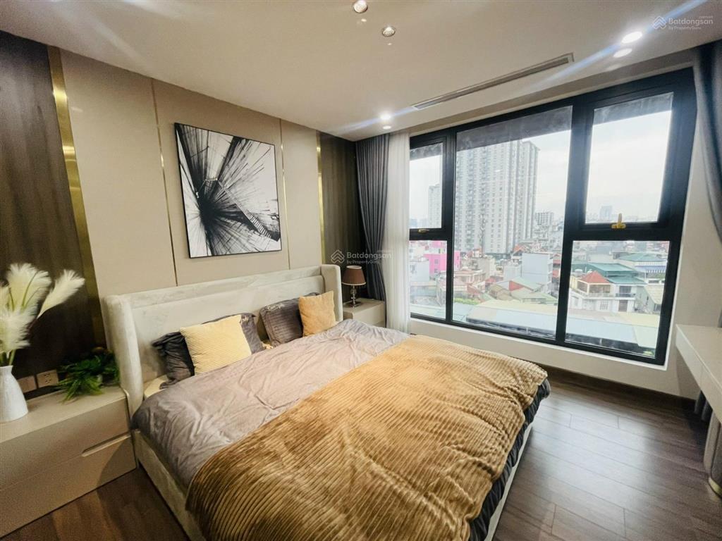 Bán chuyển nhượng căn đông nam 2pn, dt 91m2, view hồ, giá 12,x tỷ, sổ đỏ, tầng 20,  0971 366 ***
