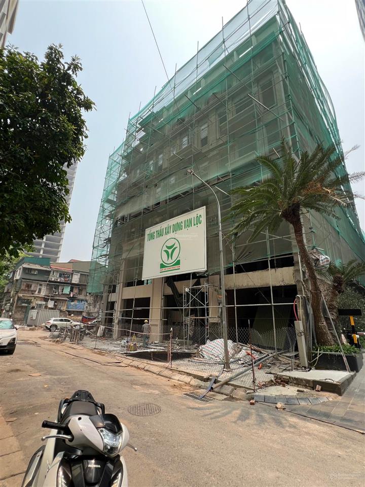 Bán lô vip góc 7 tầng view vườn hoa da thấp tầng heritage ba đình, mt 12m hầm sổ đỏ,  0971 366 ***