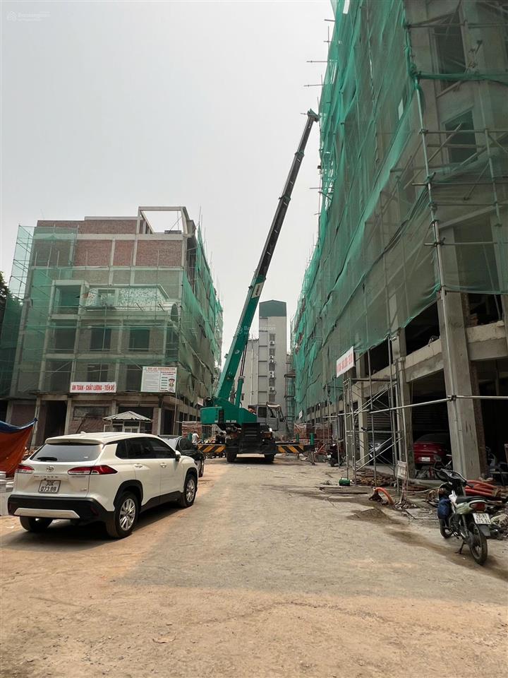 Bán lô vip góc 7 tầng view vườn hoa da thấp tầng heritage ba đình, mt 12m hầm sổ đỏ,  0971 366 ***