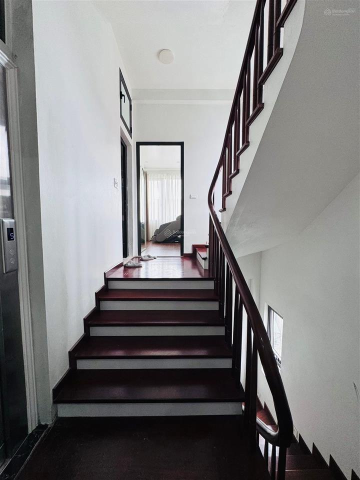 Bán nhà mễ trì 60m2*5t ,thoáng sáng, đường rộng ô tô đỗ, kinh doanh mọi loại hình, pháp lý chuẩn.