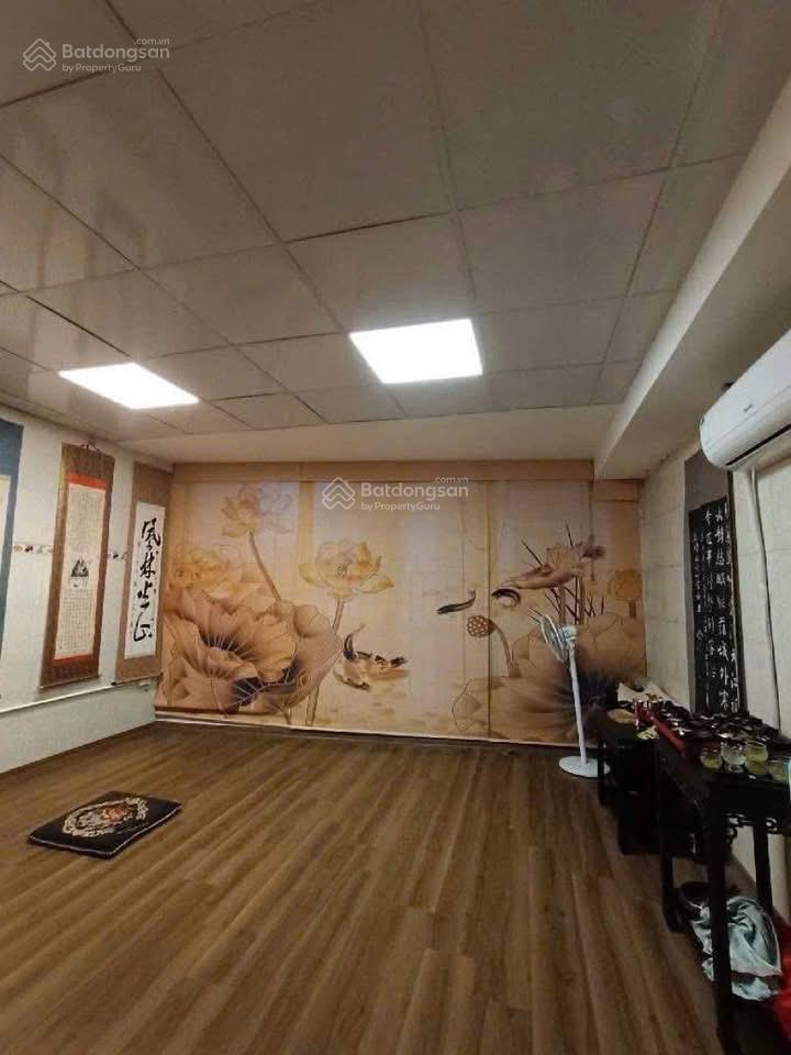 Bán nhà ! đồng me dân xây56m2*6t*6 ngủ. ô tô qua nhà, kd đỉnh. full nội thất. sdcc pháp lí chuẩn.