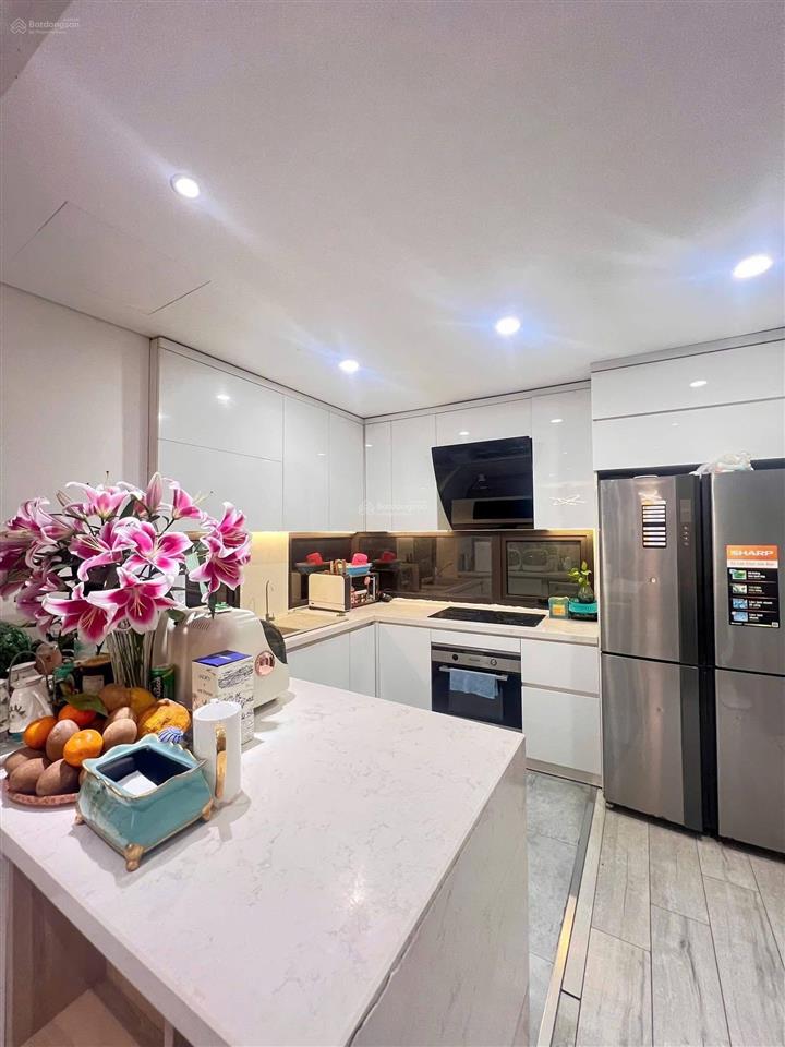 Giảm sâu ! bán nhà riêng mễ trì 60m2*5t ,oto tránh, kinh doanh,nhà đẹp, 3 mặt thoáng ,pháp lý chuẩn