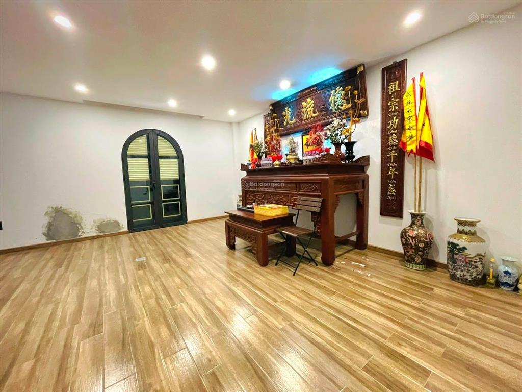 Siêu phẩm biệt thự 800m2 lạc long quân tây hồ, 2 khối nhà đẳng cấp, mặt tiền 16m, ô tô tránh nhau