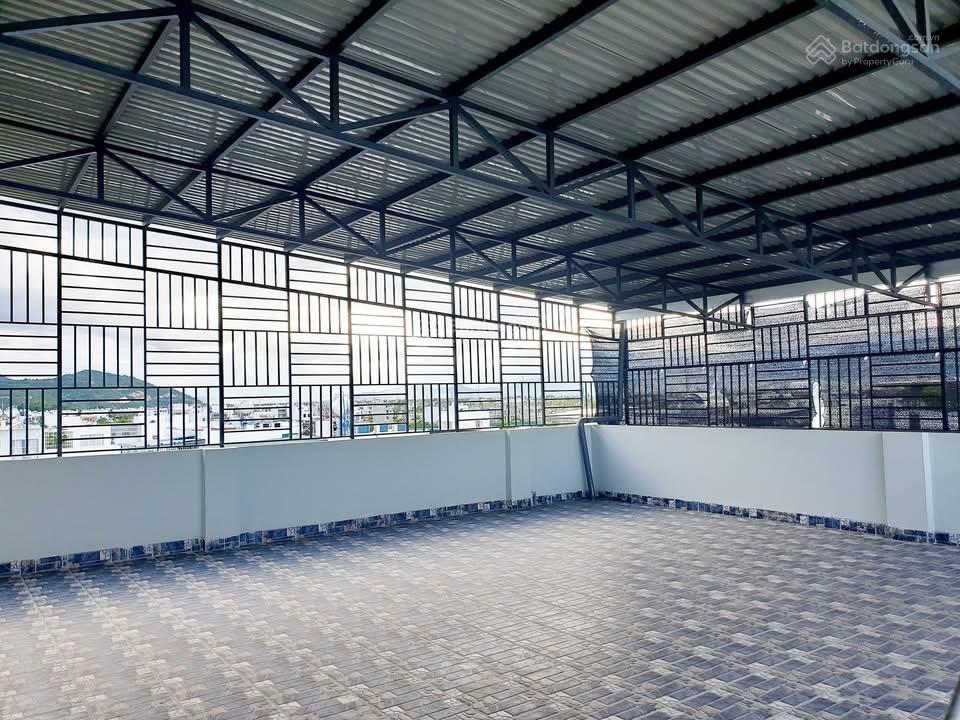 Cho thuê tòa nhà 6 tầng kđt hà quang 2 phước hải gần tttp | 100 triệu/tháng 18 phòng