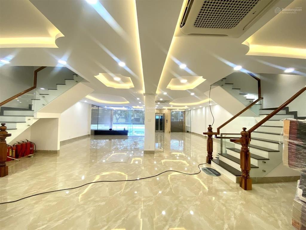 Cho thuê tòa nhà 6 tầng kđt hà quang 2 phước hải gần tttp | 100 triệu/tháng 18 phòng