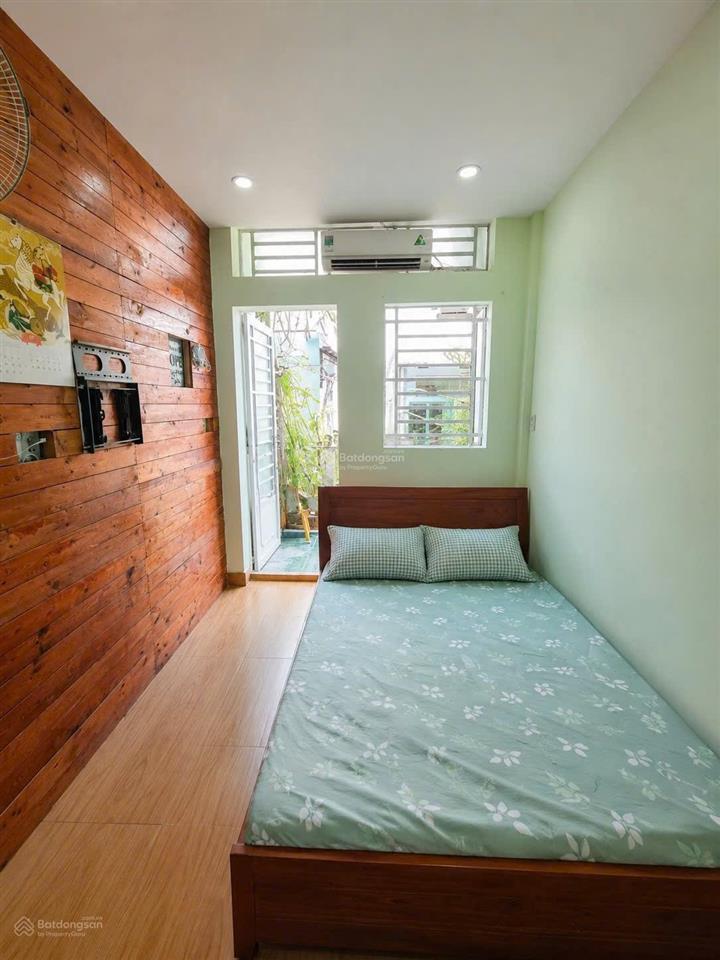 Cho thuê nhà nguyên căn vintage 2pn 2wc full nội thất gần cầu thị nghè, đh uef, hồng bàng