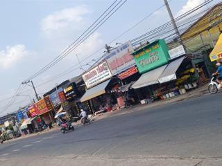 Cần bán gấp lô đất mặt tiền đường dt746 104m2 ngay chợ bình chuẩn giá đầu tư