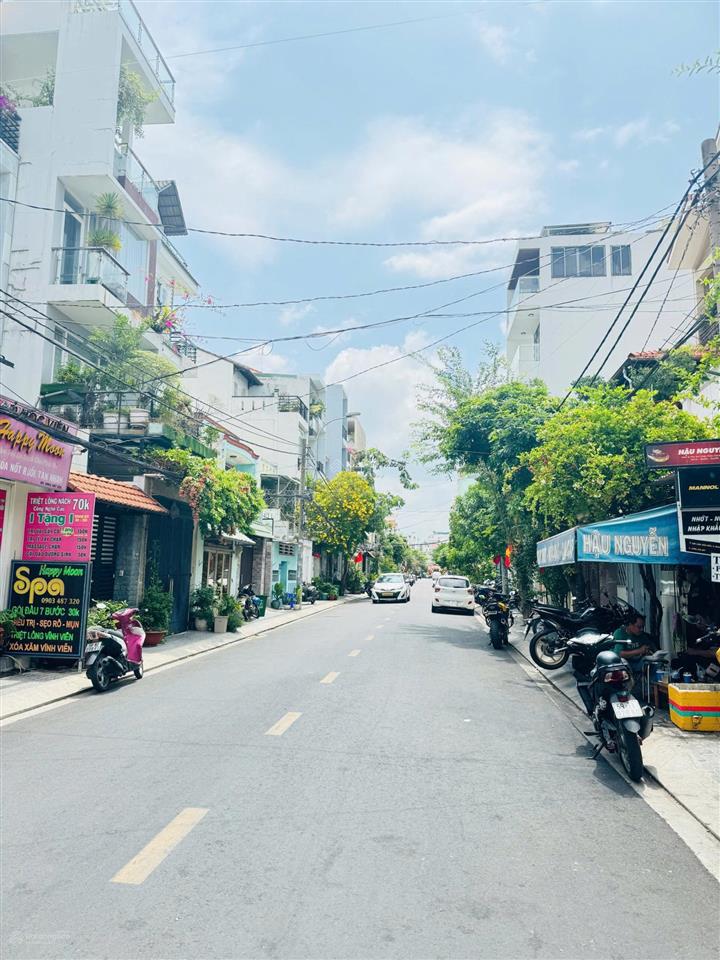 Mt đường số, lâm văn bền, 6.5x18m nở hậu, đất trống tiện xây mới, giá 17.8 tỷ