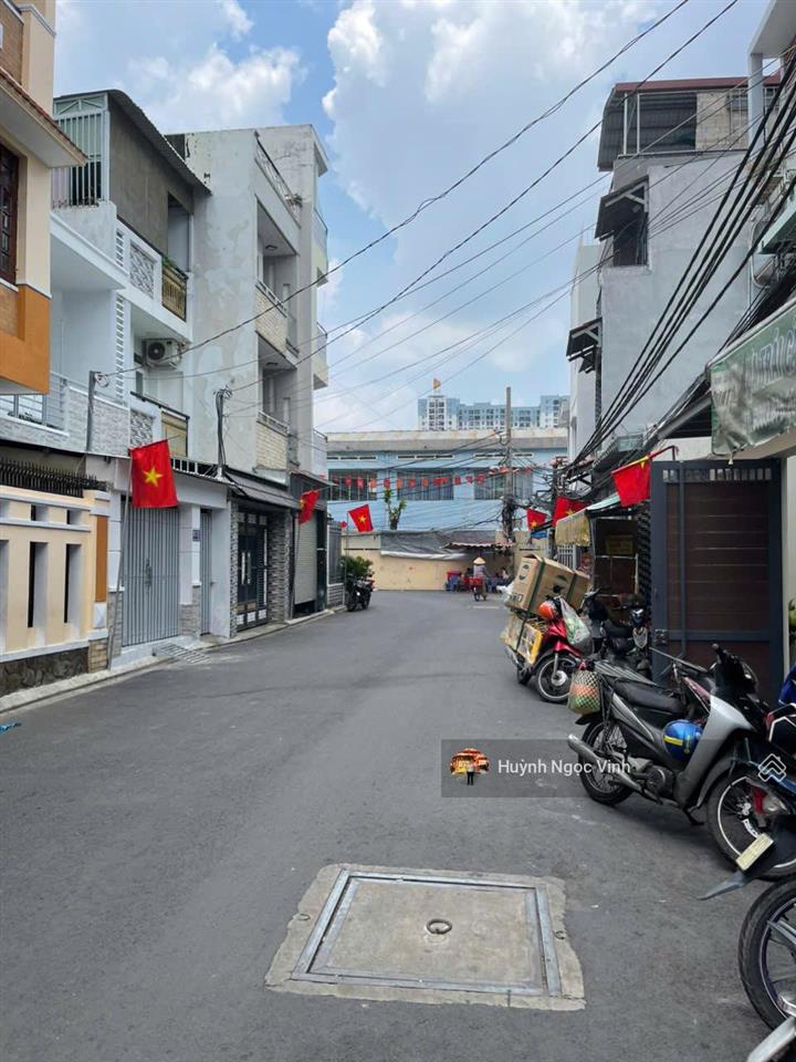 Mặt tiền hẻm xe hơi 95 lê văn lương | nhà 2 tầng | 4x13m | giá đầu tư nhỉnh 6 tỷ