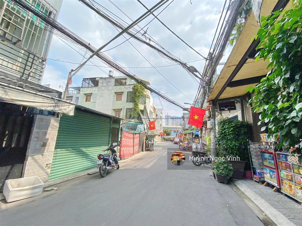 Mặt tiền hẻm xe hơi 95 lê văn lương | nhà 2 tầng | 4x13m | giá đầu tư nhỉnh 6 tỷ