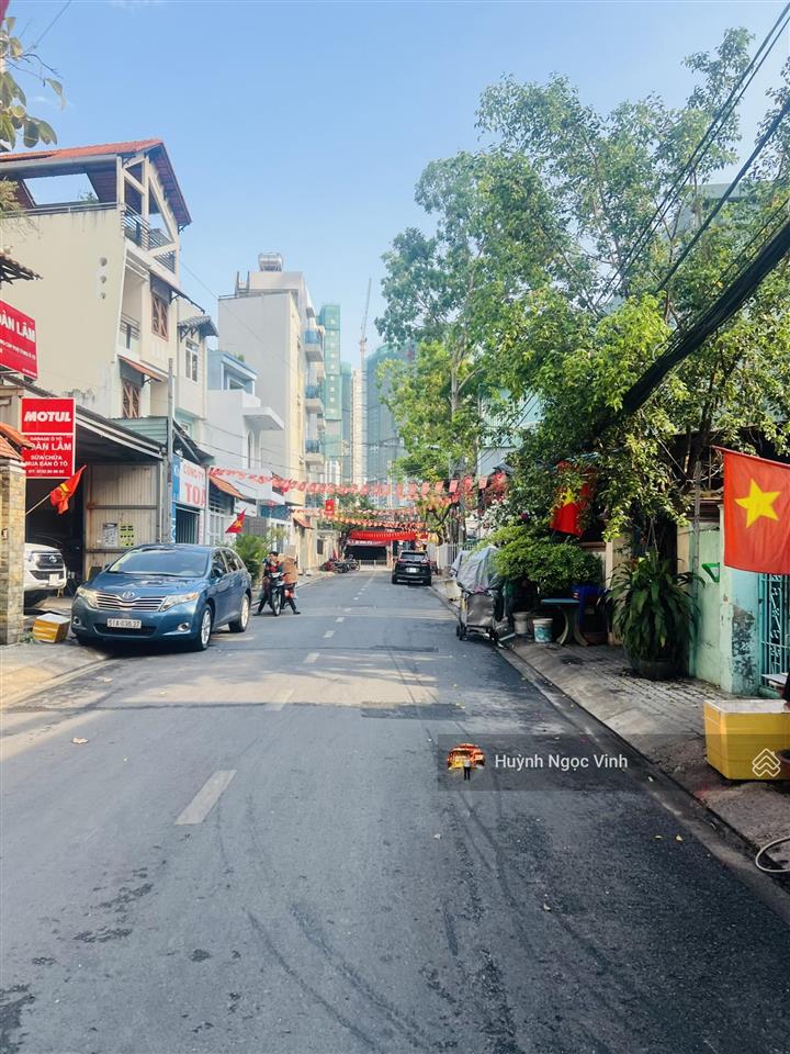 Đất giá tốt! đất 1 xẹt đường 10m nguyễn thị thập, 4.5x20, kdc hiện hữu xây tự do, giá 9.8 tỷ
