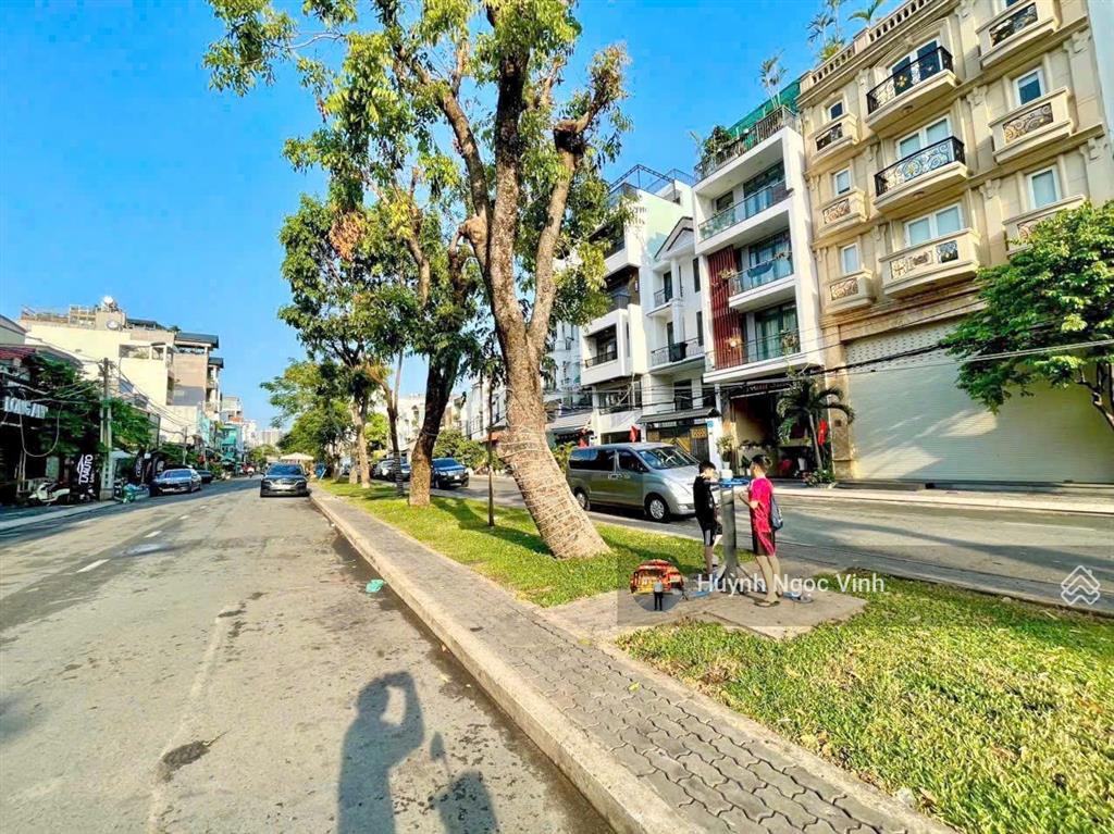 Sp hiếm! mặt tiền đường đôi 30m kế chợ tân quy, 5.2x19m nở hậu, nhà 2 tầng, giá nhỉnh 20 tỷ