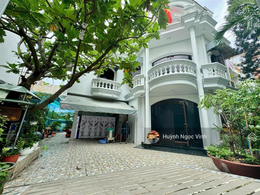 Lâm văn bền p. tân kiểng  biệt thự sân vườn 3 tầng  14x19m  hẻm xe hơi rộng rải  chỉ 28.9 tỷ