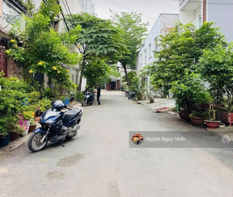Bán đất 5x18 hoàng quốc việt cạnh ga metro cần giờ  bến thành, giá đầu tư 8.5 tỷ
