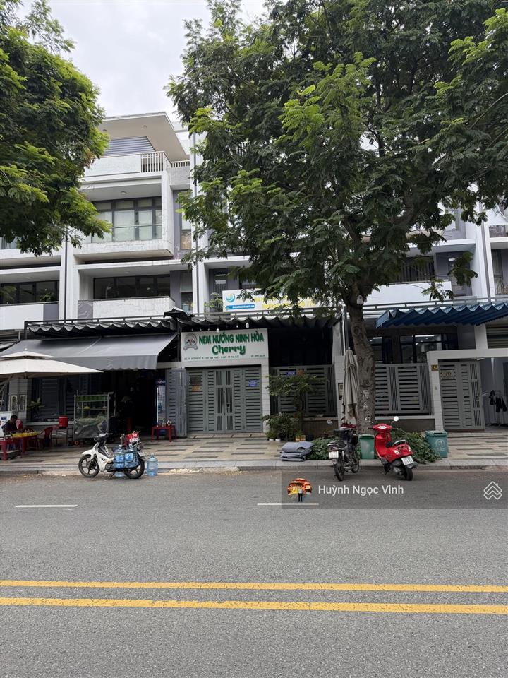 Chính chủ bán nhà vạn phúc city đường số 10  7x20  5 tầng  26 tỷ  tn 600 triệu