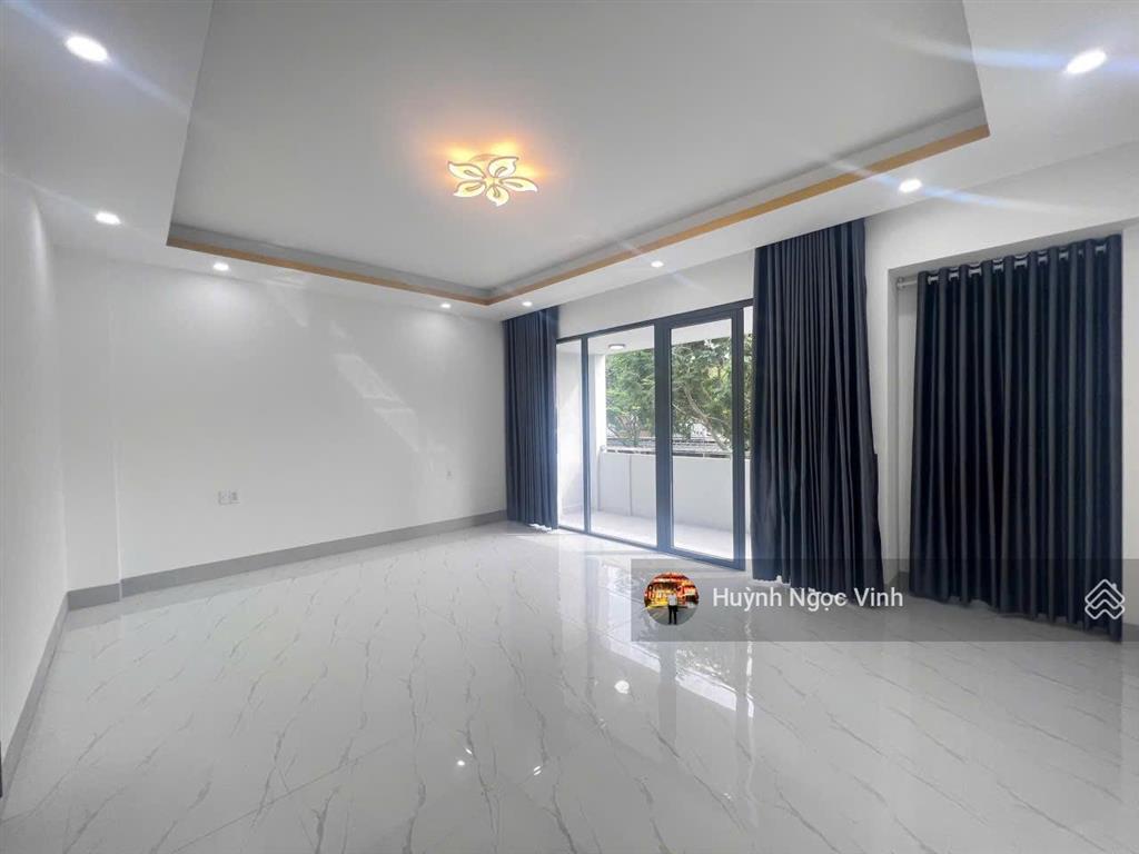 Chính chủ bán nhà vạn phúc city đường số 10  7x20  5 tầng  26 tỷ  tn 600 triệu