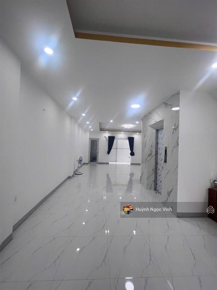Chính chủ bán nhà vạn phúc city đường số 10  7x20  5 tầng  26 tỷ  tn 600 triệu