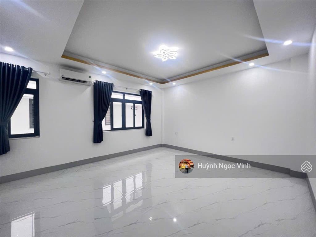 Chính chủ bán nhà vạn phúc city đường số 10  7x20  5 tầng  26 tỷ  tn 600 triệu