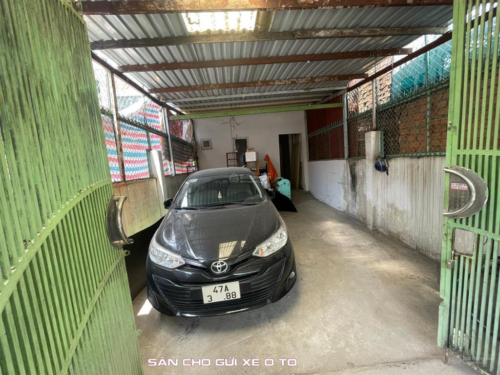 Chỉ 9,7 tỷ (60 triệu/m2) nhà dt 4,3x37m (160m2) đường nhựa 6m thông ra huỳnh tấn phát q.7