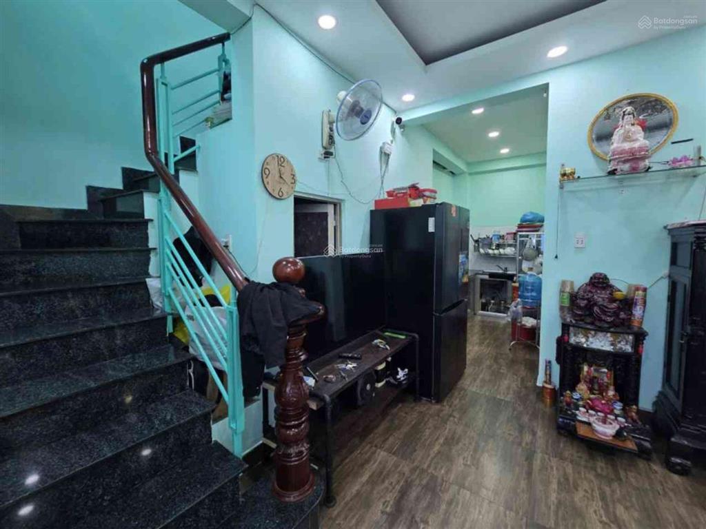  nhà 2 tầng  48m2 (6x8) nhỉnh 4tỷ  p.11 gò vấp 1sẹc ra quang trung  thương lượng chính chủ